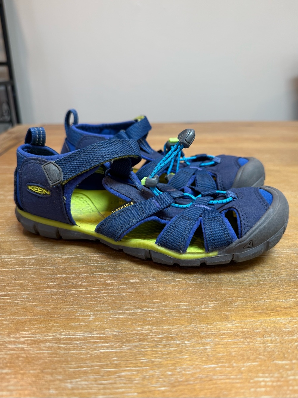 Keen Kids Seacamp II CNX‎ Sandal Waterproof Naval Academy Chartreuse Size 3